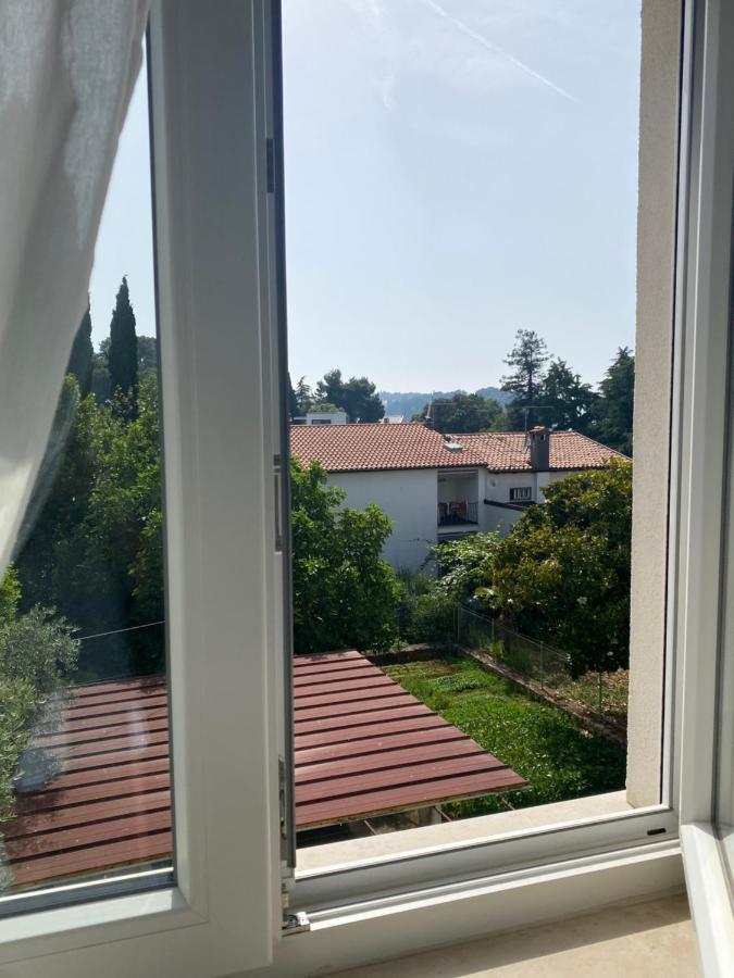 Kate Apartment Rovinj Bagian luar foto
